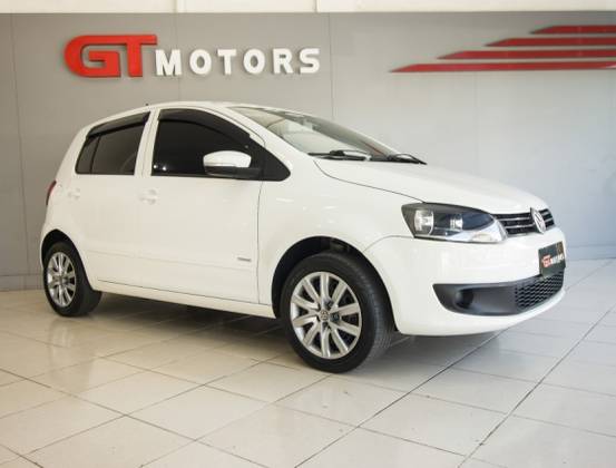 VOLKSWAGEN FOX 1.6 MI 8V FLEX 4P MANUAL VOLKSWAGEN FOX 1.6 MI 8V FLEX 4P MANUAL